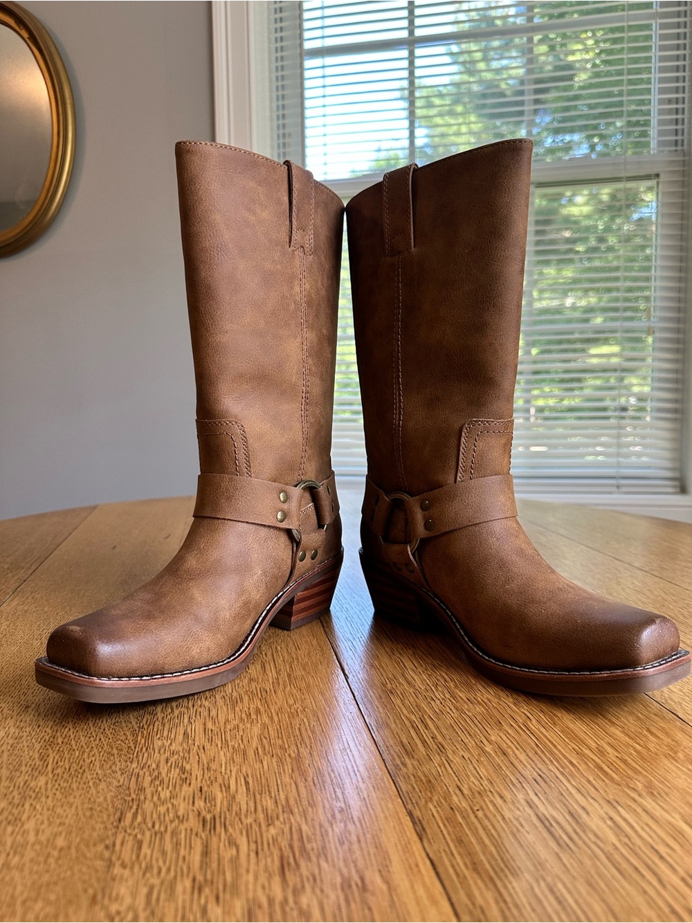 Frye and Co Lorrie Harness 12 Tan Boots Women’s Size 6 - Picture 3 of 11
